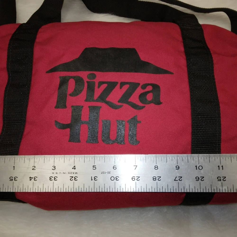 VINTAGE Pizza Hut round duffle bag Big 33 Football Classic with adjustab…
